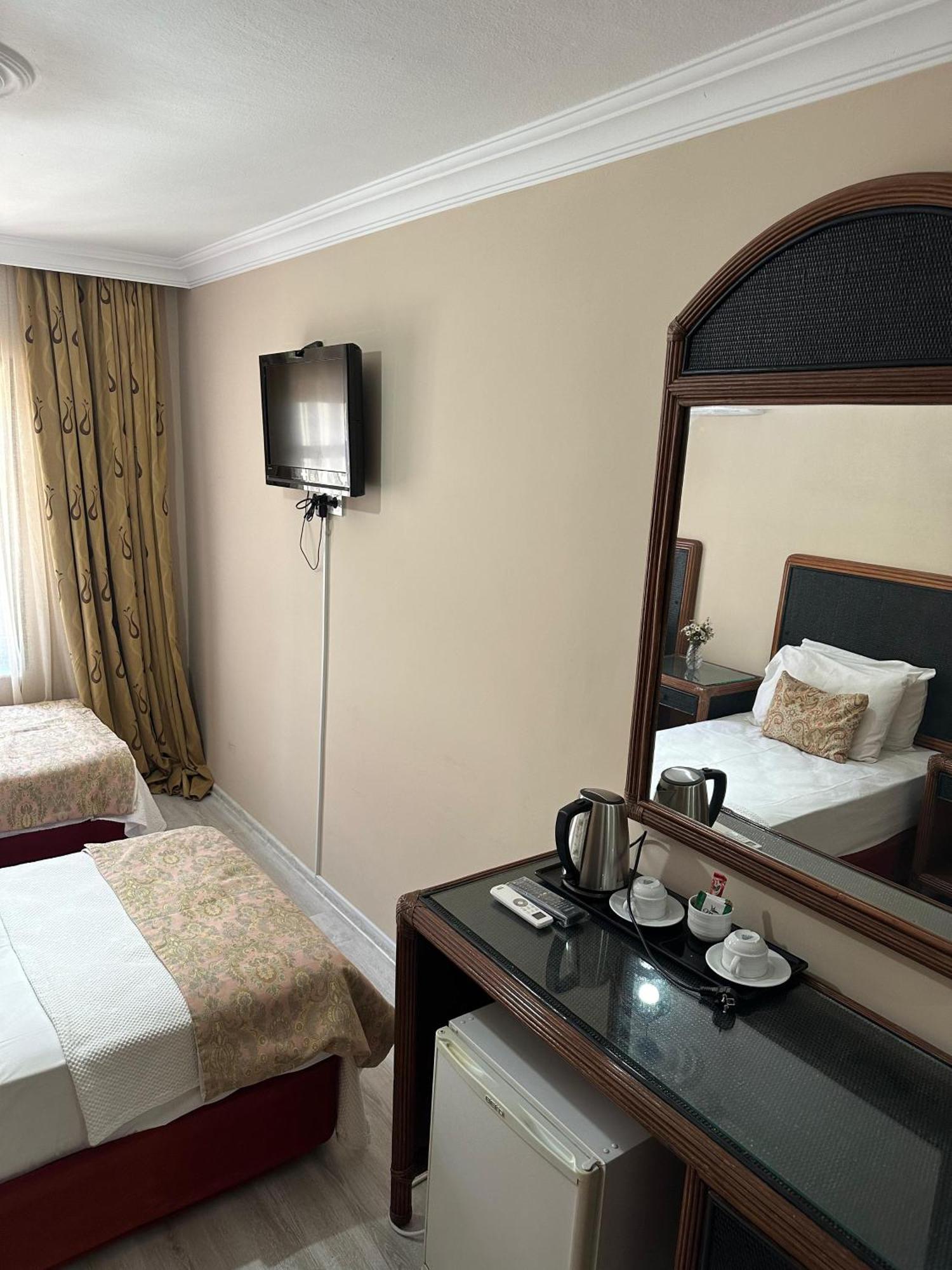 Loost Town Inn Hotel アンタルヤ エクステリア 写真